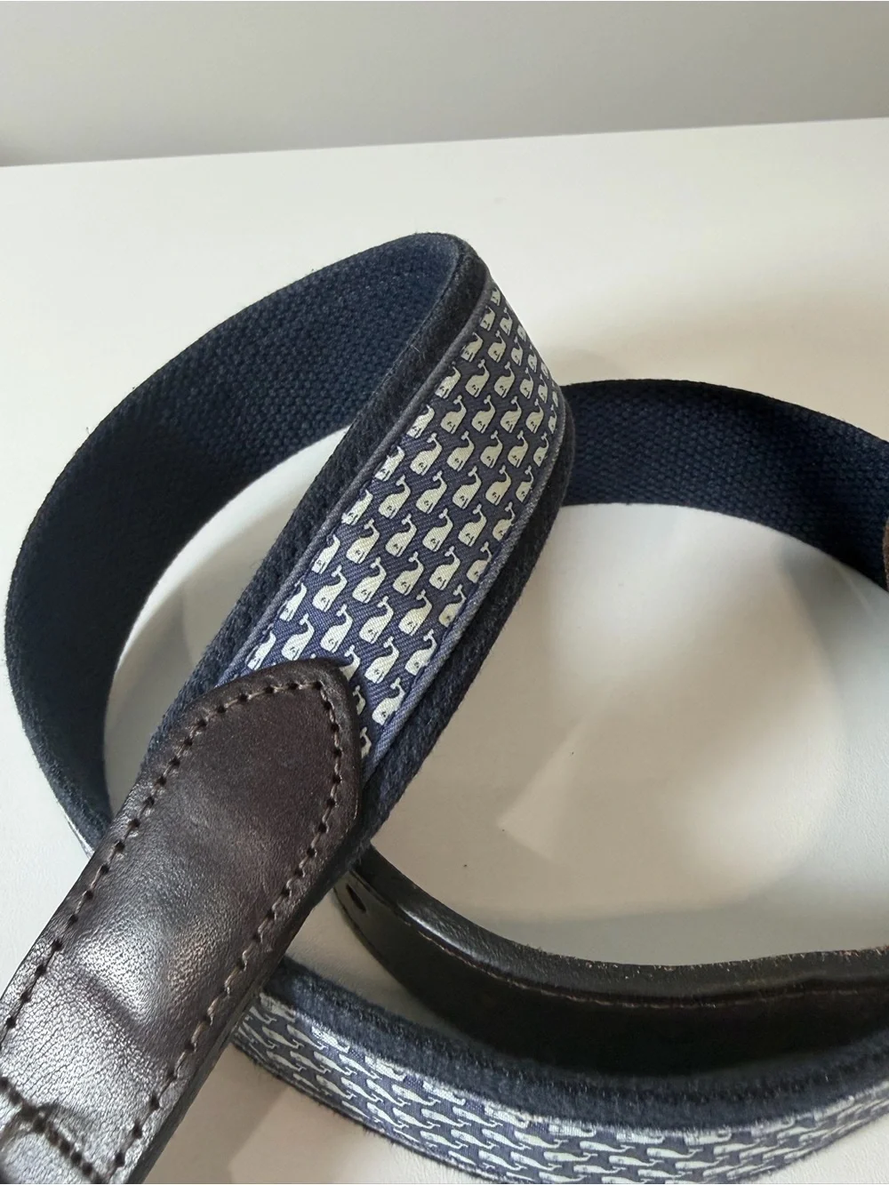 Vineyard Vines 36W Navy Whale Pattern Web Belt with Brown Leather Trim